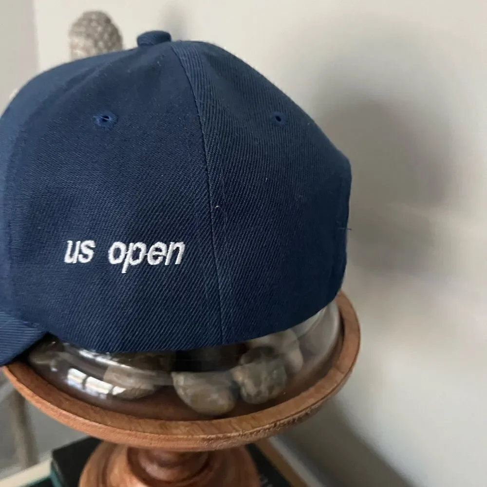 Men’s U.S Open embroidered adjustable Velcro hat EUC. Designed by Kipa